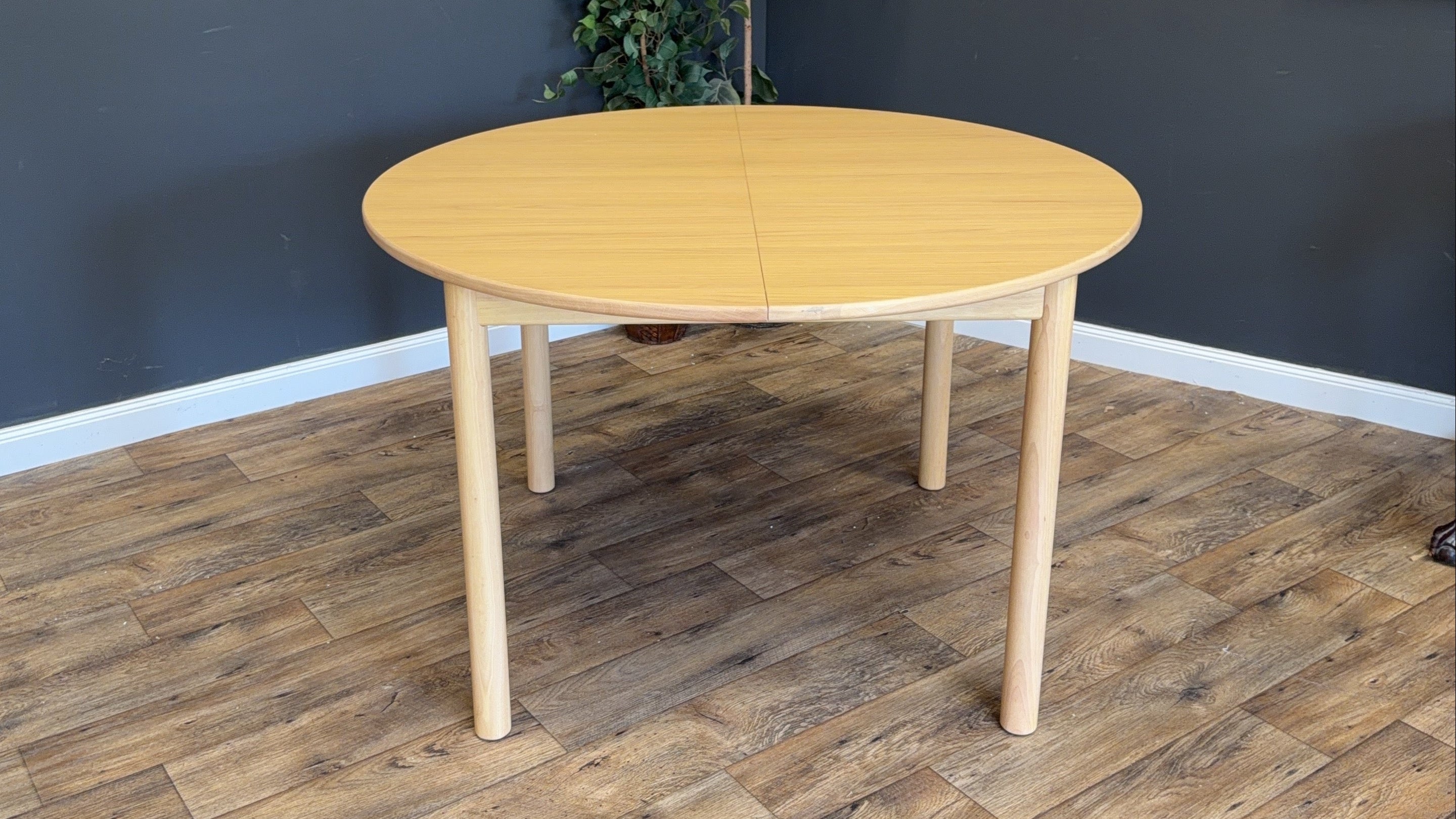 Heidi 48" - 67.75" Extendable Round Dining Table - White Oak (Article)