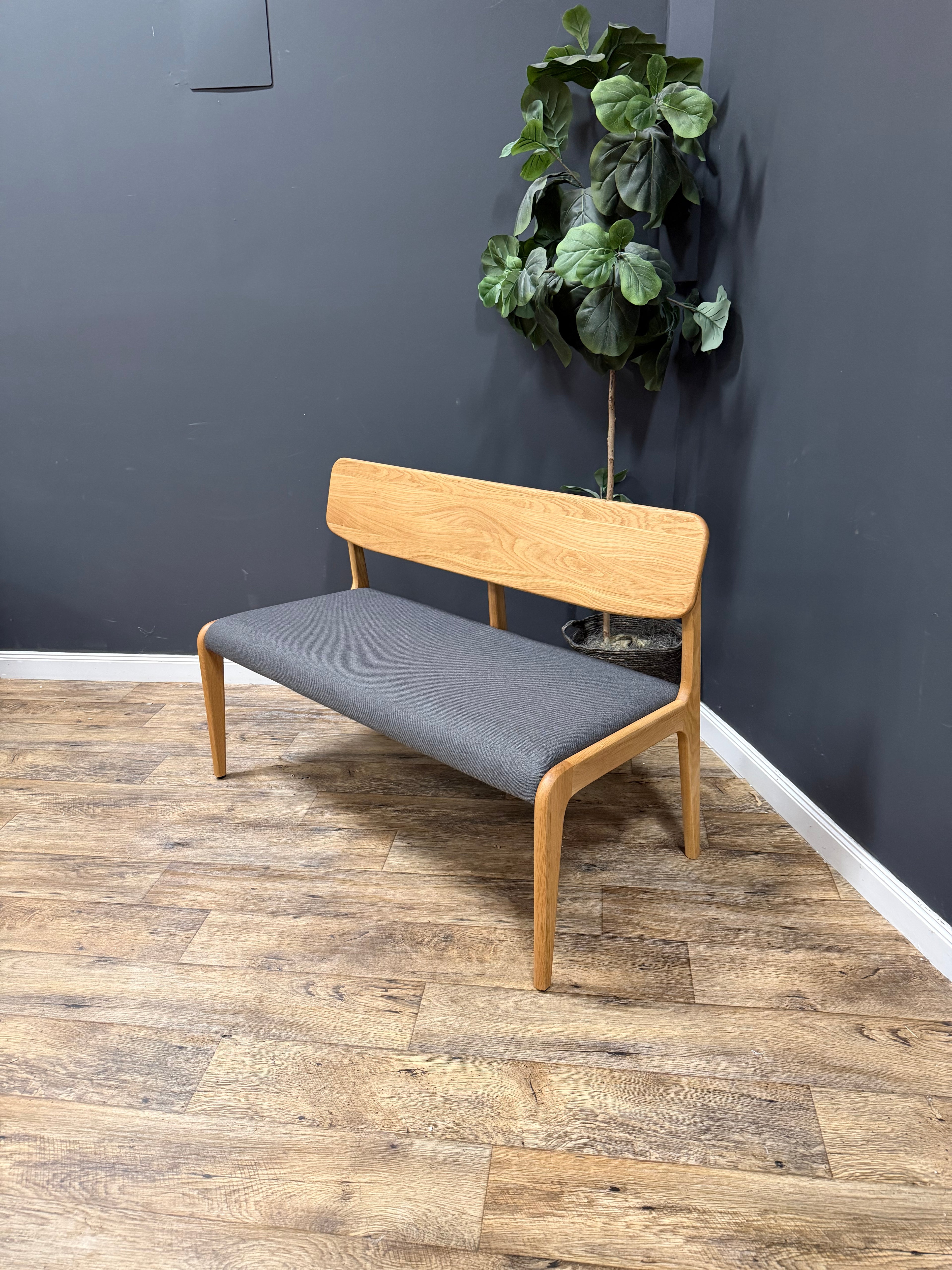 Castlery Vincent Dining Bench — Oak
