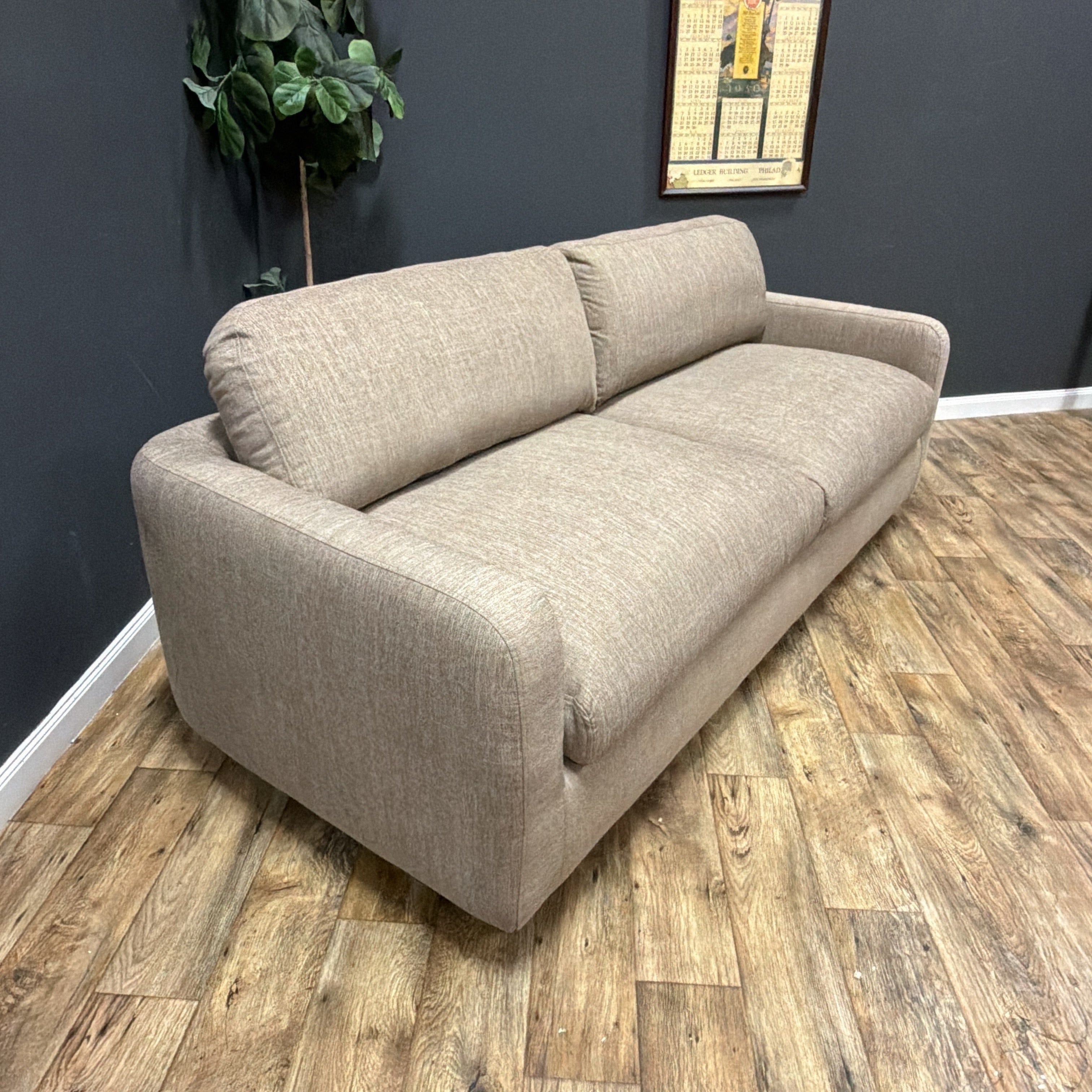 Vati 92” Sofa and Lounge Chair Set – Honey Oak / Buckler Brown
