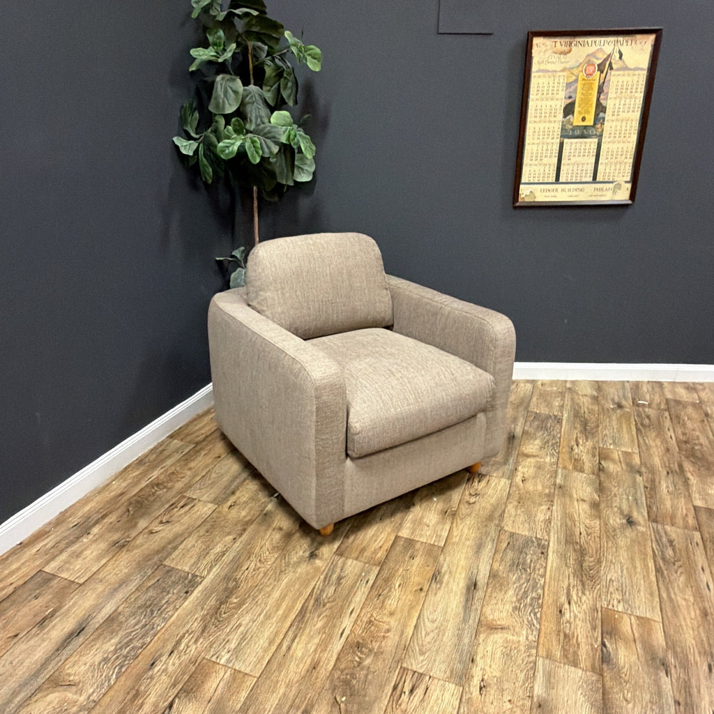 Vati 92” Sofa and Lounge Chair Set – Honey Oak / Buckler Brown