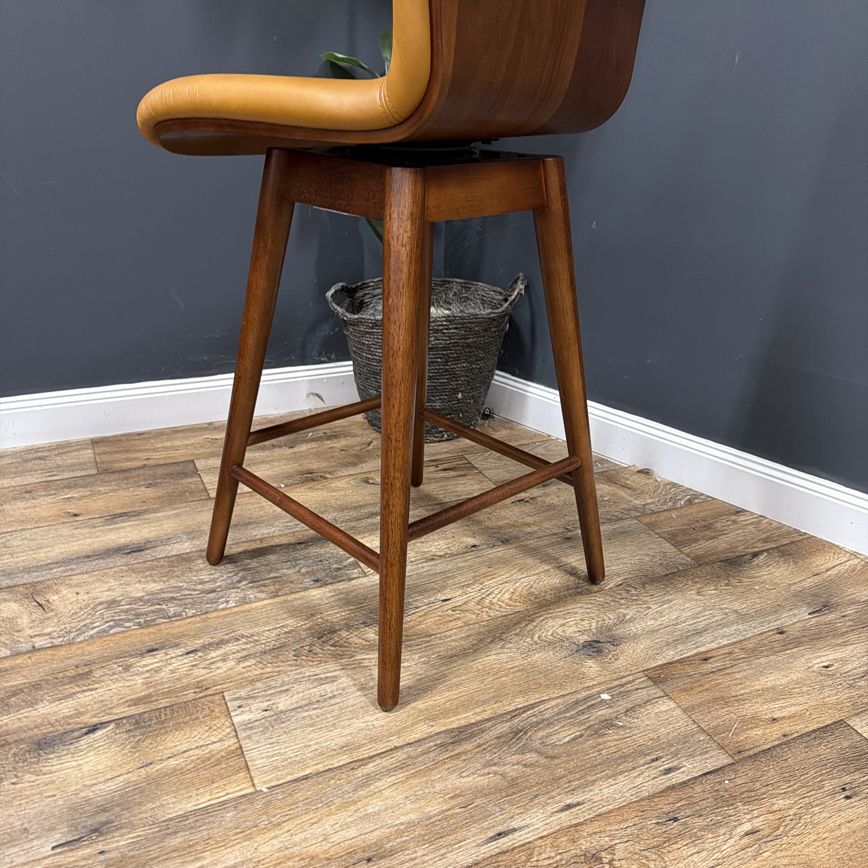 Article - Sede Leather Swivel Counter Stool - Walnut And Toscana Tan - set of 4.