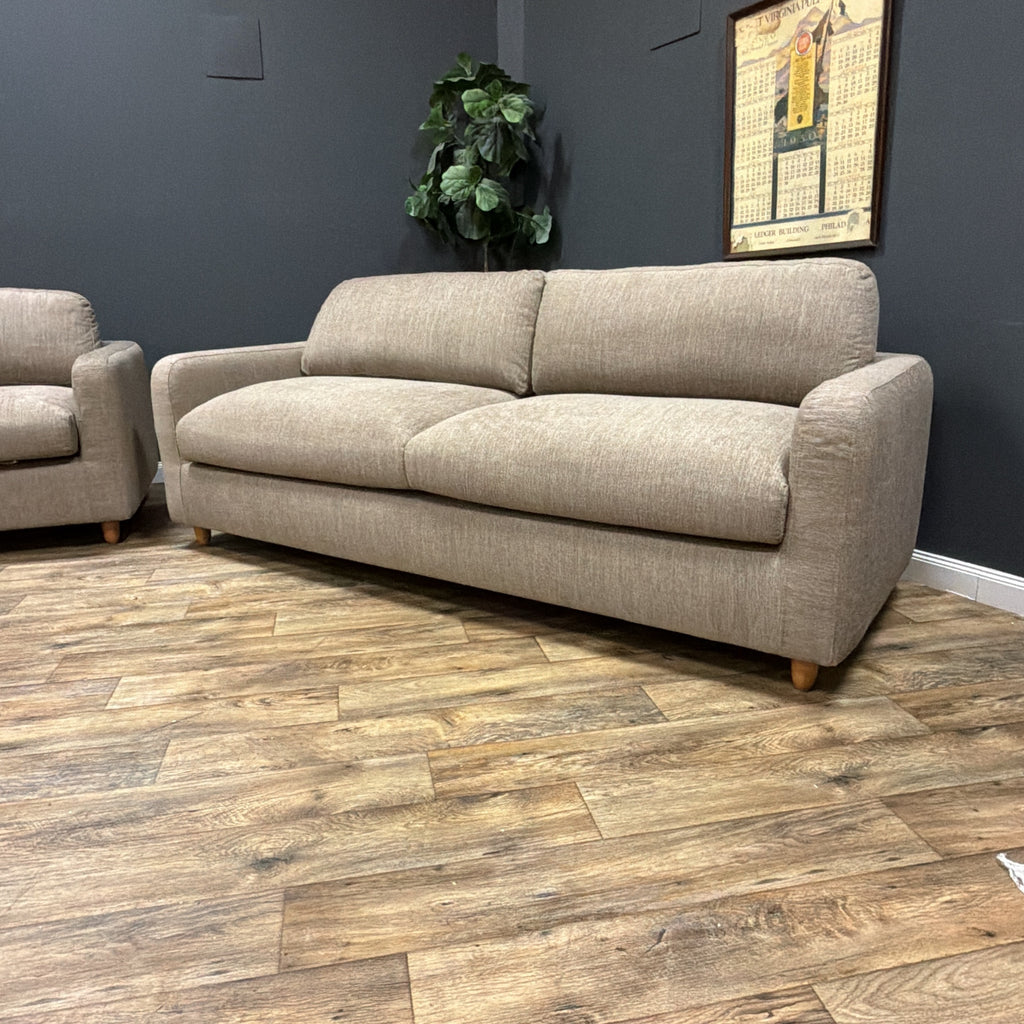 Vati 92” Sofa and Lounge Chair Set – Honey Oak / Buckler Brown