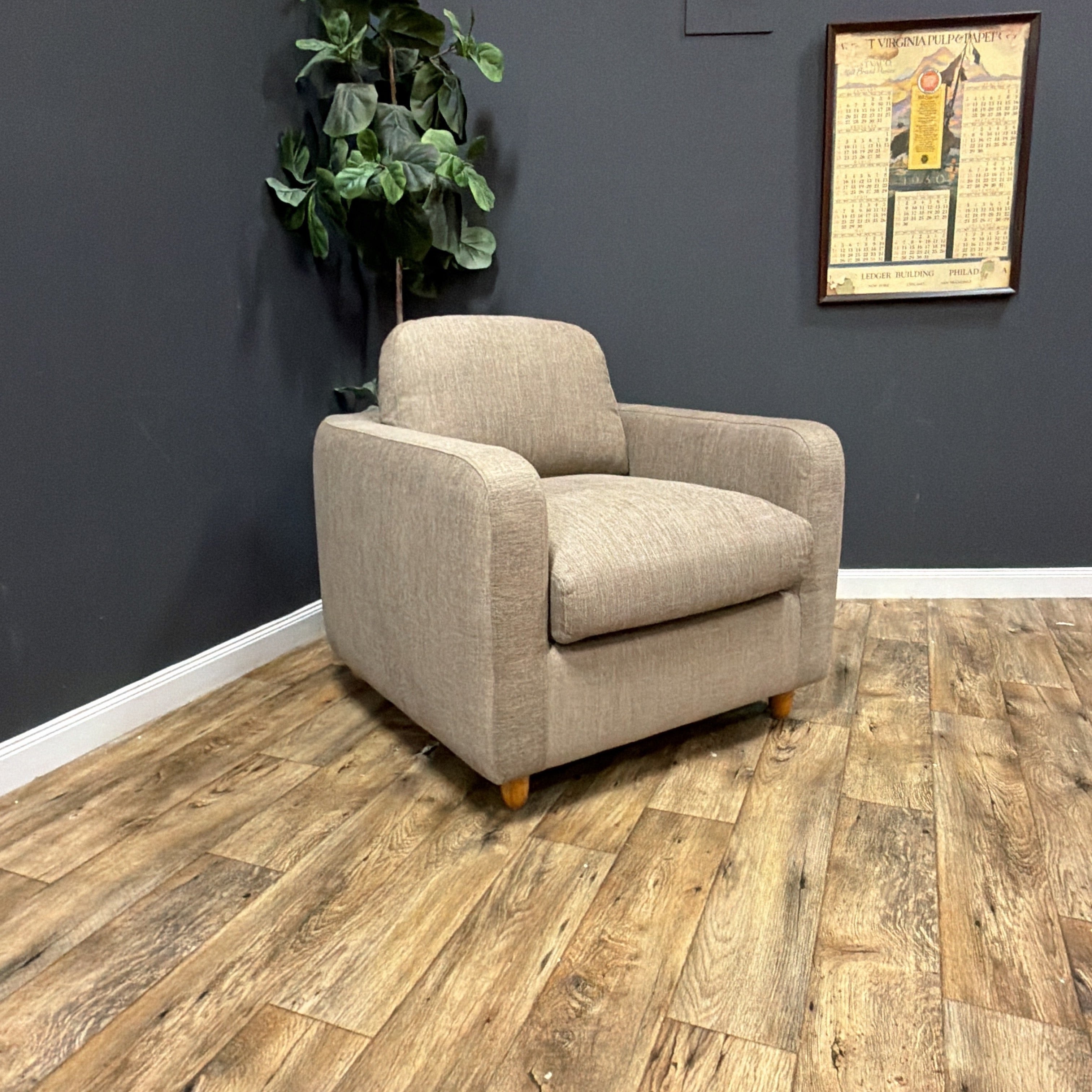 Vati 92” Sofa and Lounge Chair Set – Honey Oak / Buckler Brown