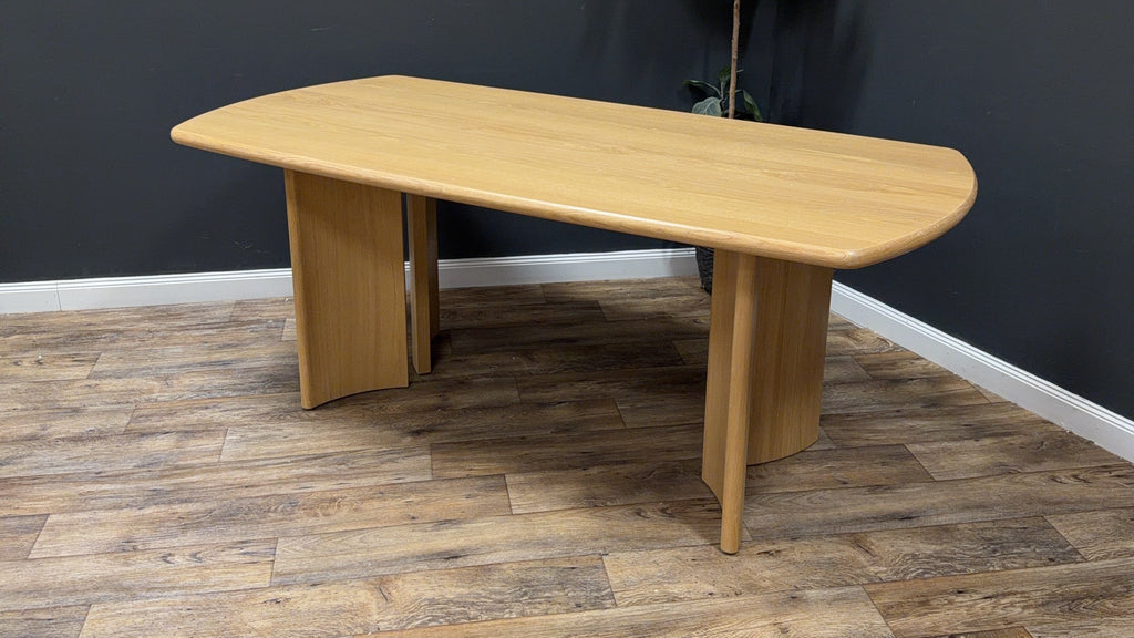 Castlery Posey Dining Table — 72.8"