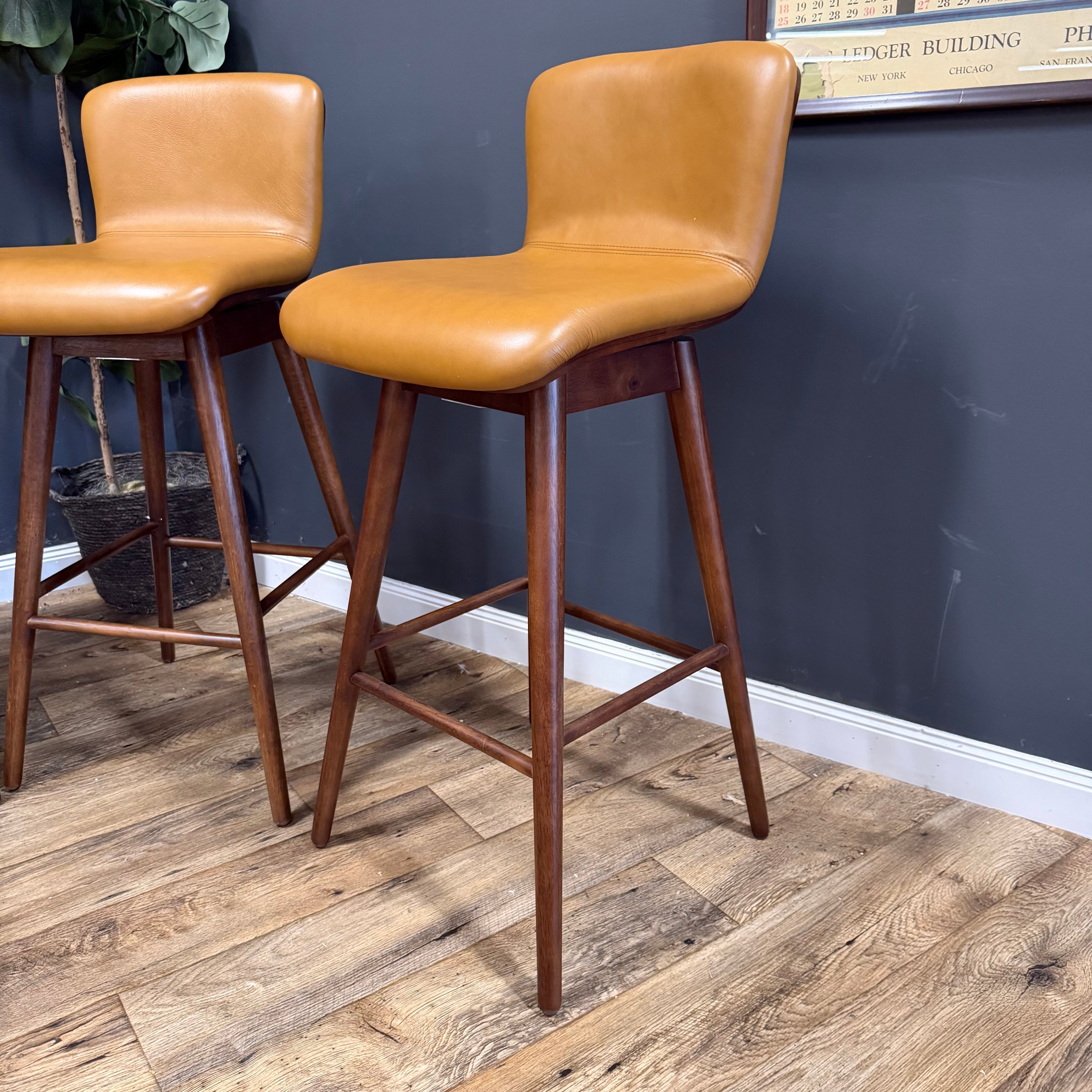 Article - Sede Leather Swivel Bar Stool - set of 4