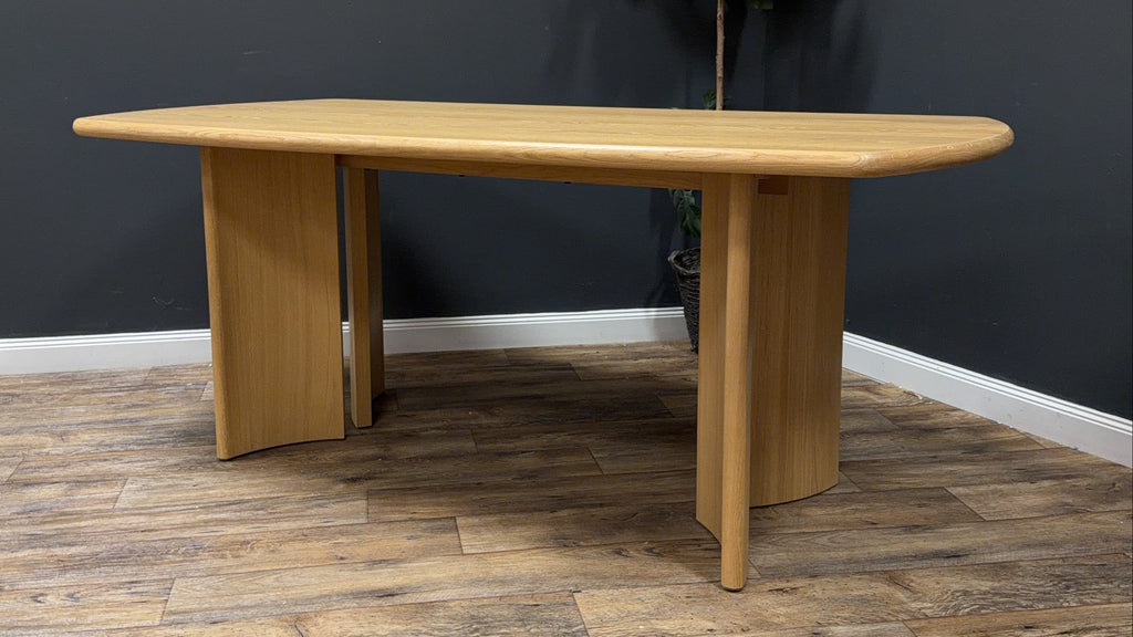 Castlery Posey Dining Table — 72.8"