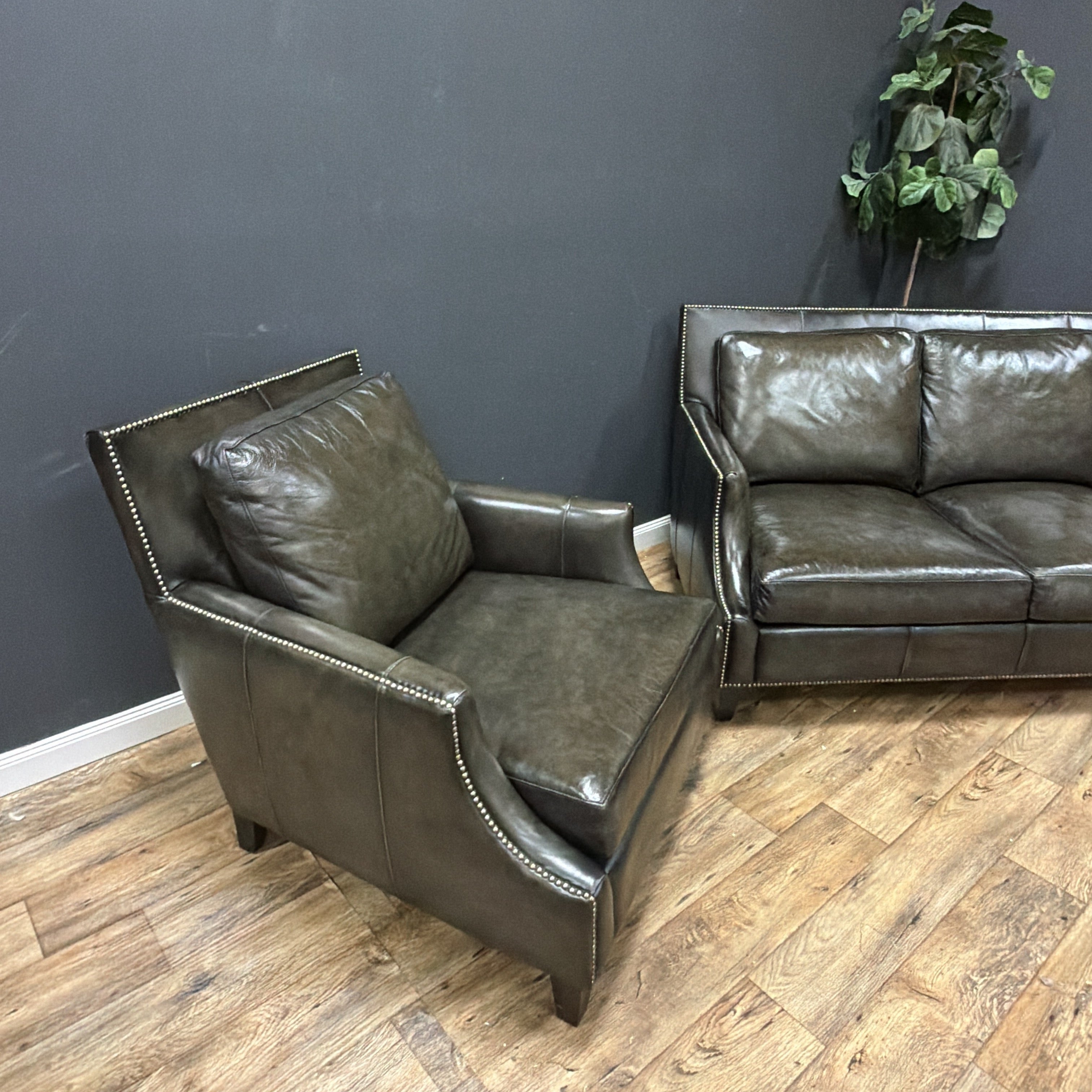 Bernhardt Leather Living Room Set